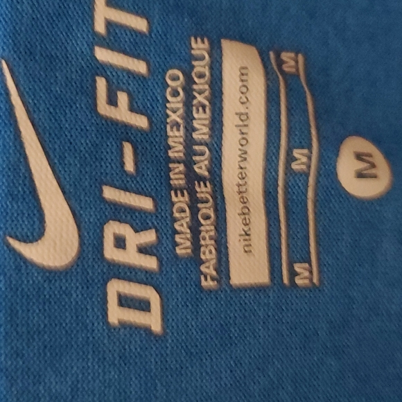 Nike dri fit tee - Picture 3 of 4